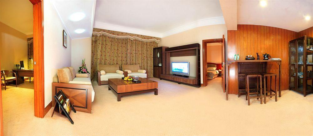 ננינג Jinhua Hotel Guangxi מראה חיצוני תמונה